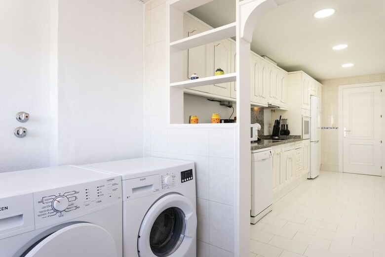Rentcostadelsol Apartamento Fuengirola - Do�a Sof�a 5f