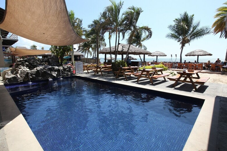 Smugglers Cove Beach Resort And Hotel