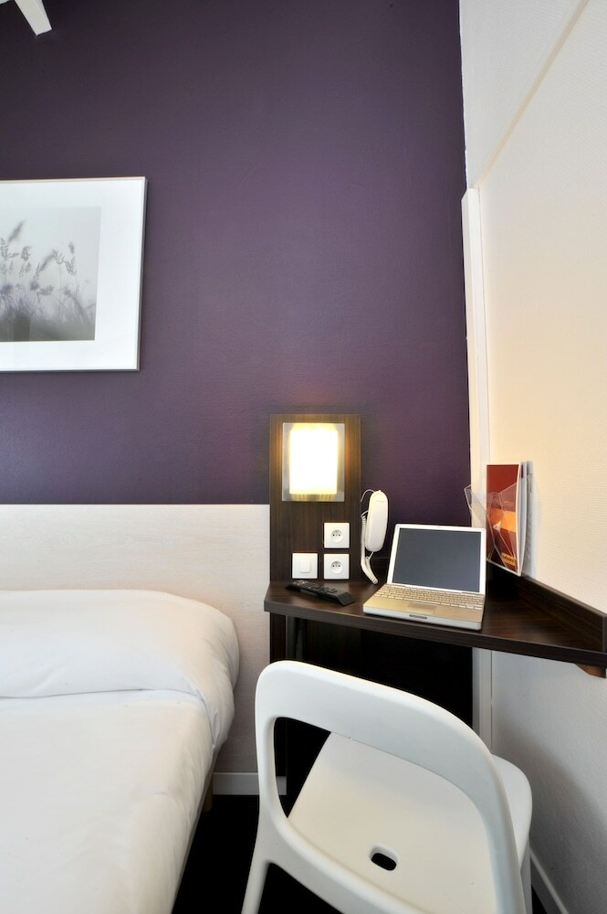 Brit Hotel Confort Lyon Dardilly