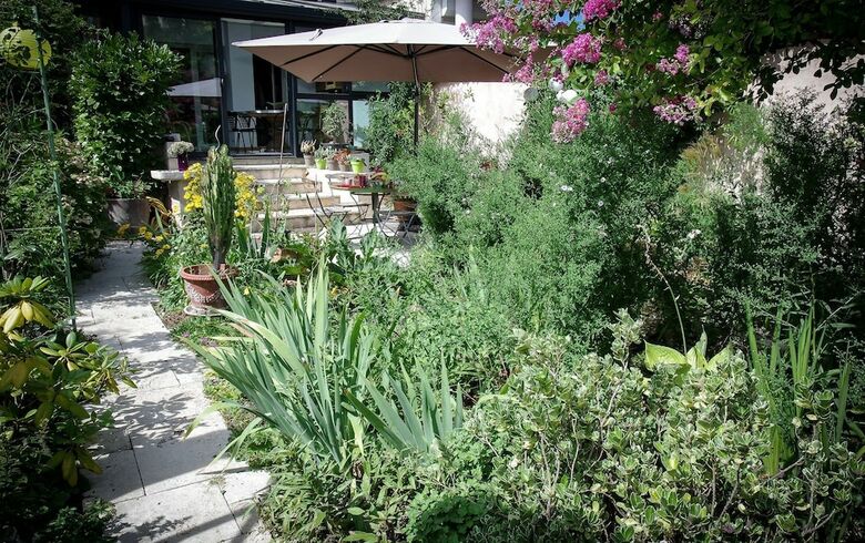 Maison D'h�tes Des Toits En Ville B&B