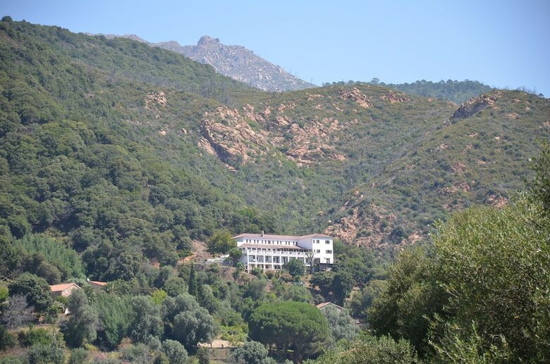 Hotel U Fracintu