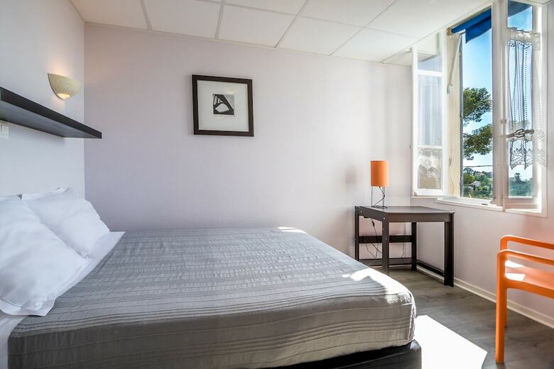 Hotel H�tel Des Moulins