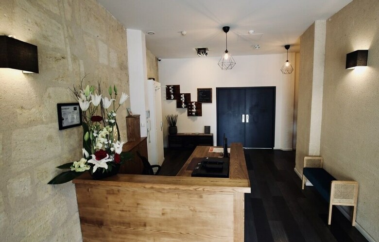 Hotel Bdx H�tel- Les Collectionneurs