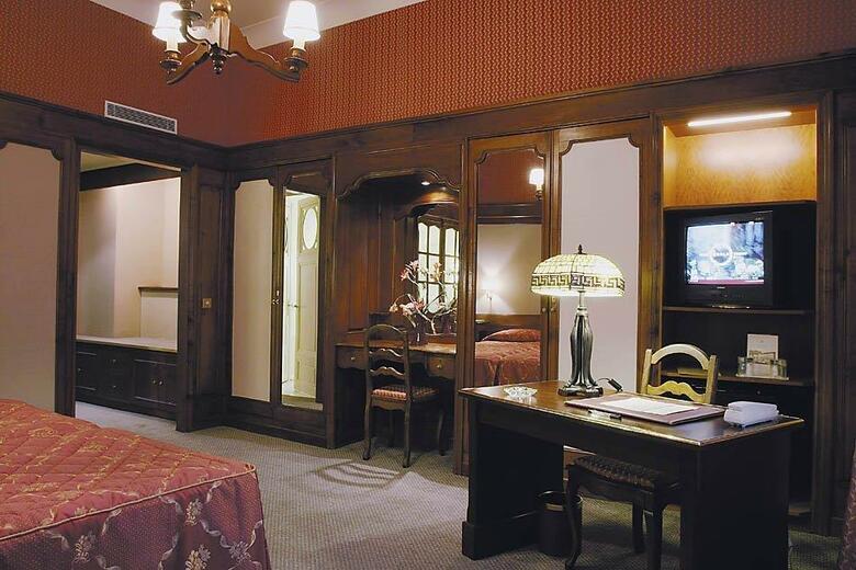 Hotel Oceania L'univers Tours