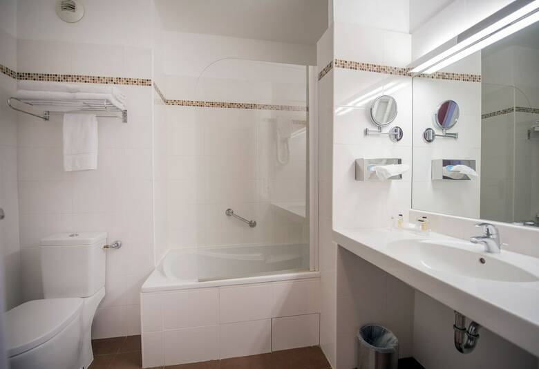 Hotel Promotel Carros