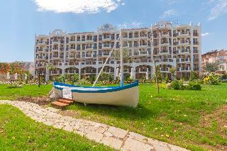 Hotel Harmony Suites Grand Resort 11&12