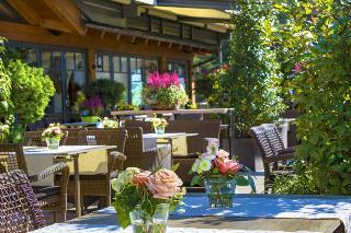 Hotel Alpendorf