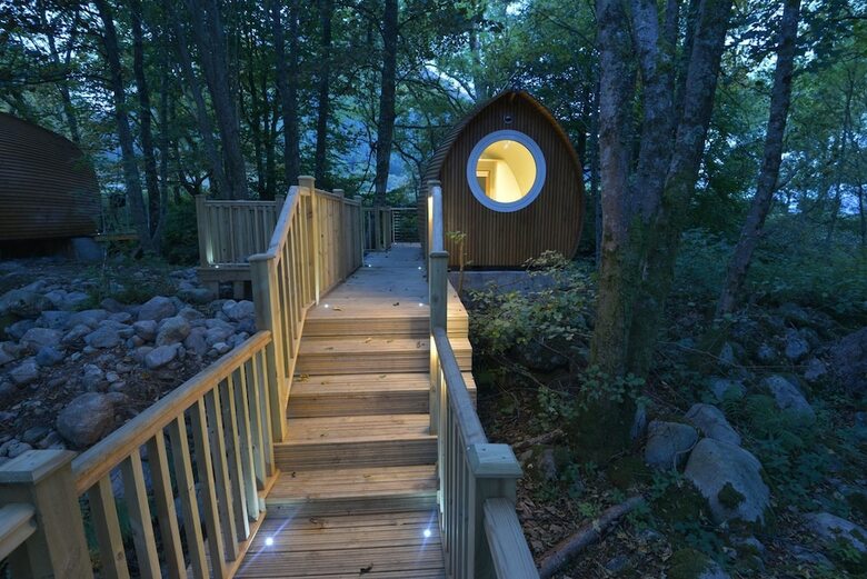 Riverbeds Lodges With Hot Tubs