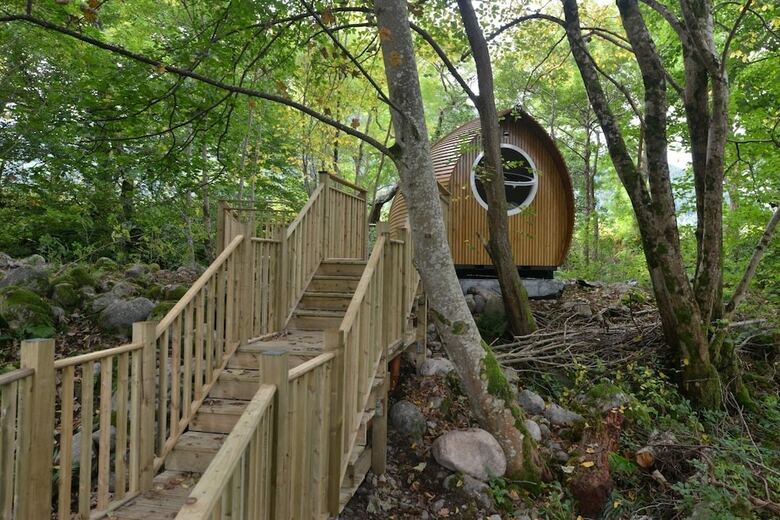Riverbeds Lodges With Hot Tubs
