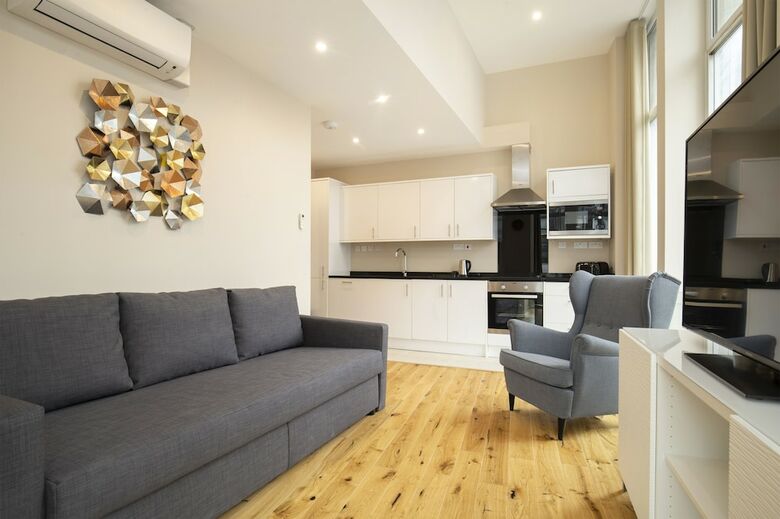 Crawford Suites Serviced Apartments