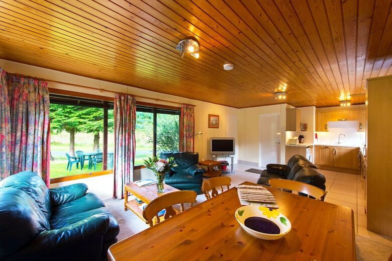 Kestrel Chalet