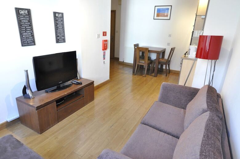 Kensington Hotel Apartments