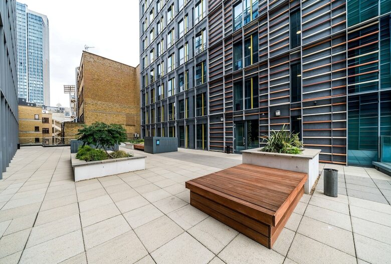 Hotel Hashtag South Bank Campus Accommodation