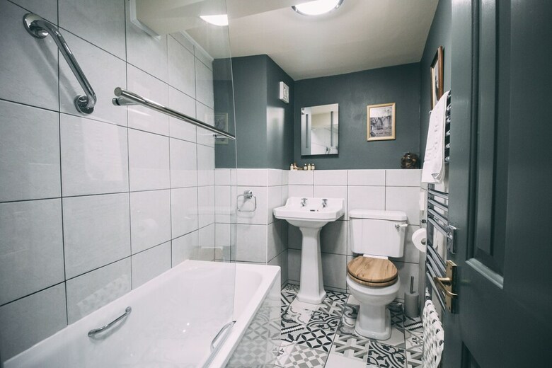 Weavers Guest House