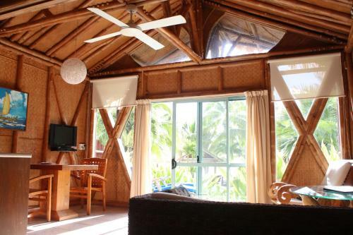 Hotel Magic Reef Bungalows