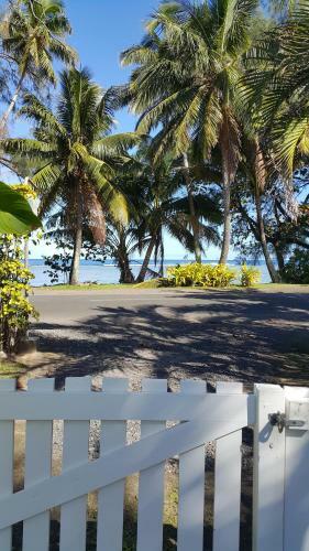 Apartamentos Puaikura Reef Lodges