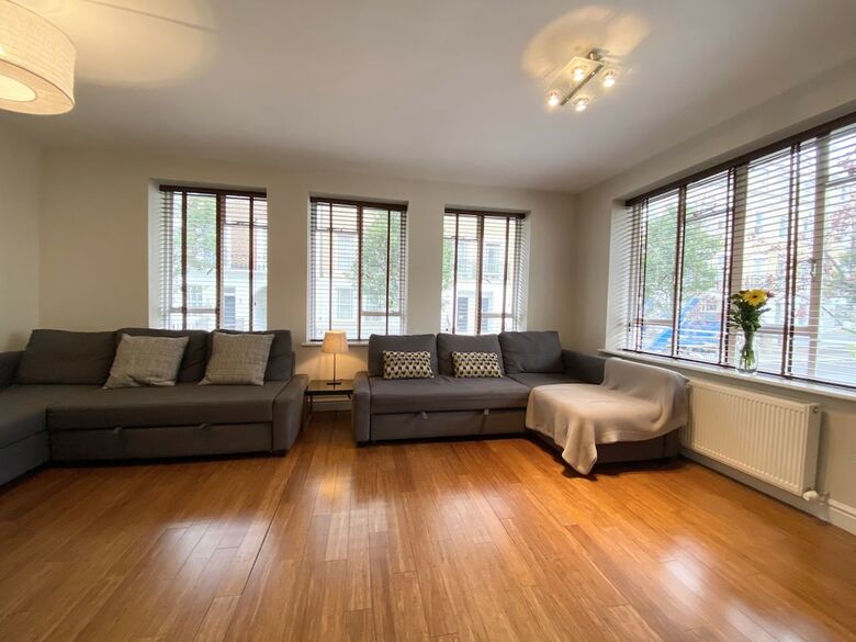 Apartment Next To Victoria Station