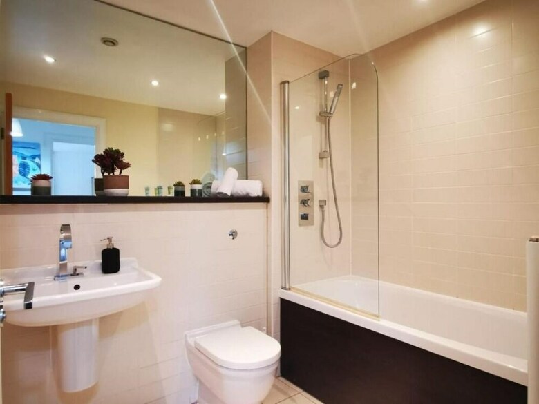 Comfy City Center Apartment