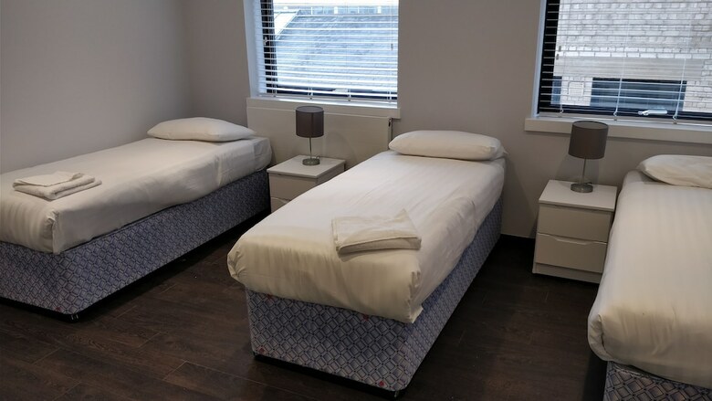 Apartamentos Access Tower Hill