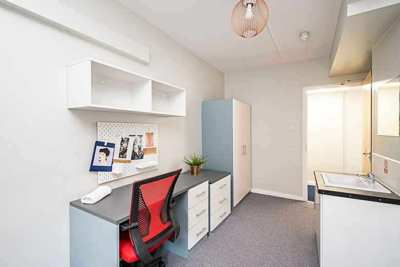 Bed & Breakfast Modern Rooms And Studio In Westminster