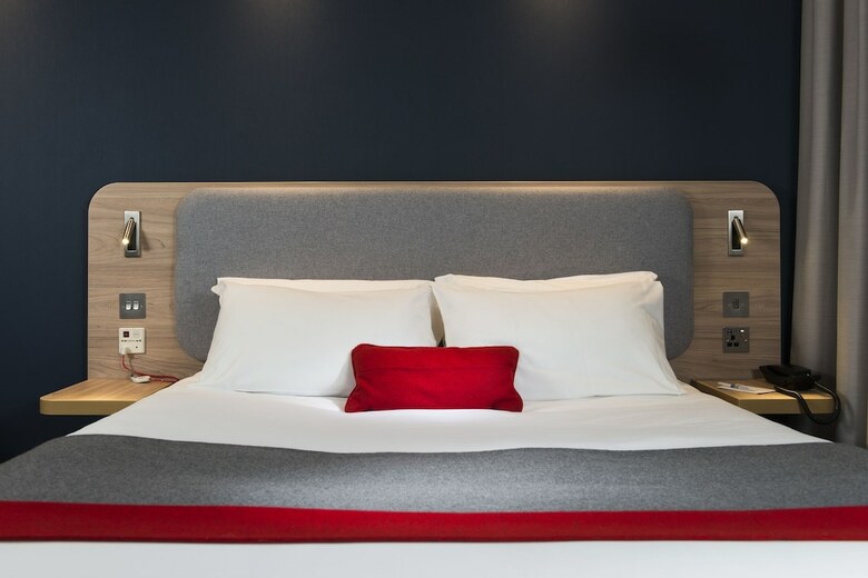 Hotel Holiday Inn Express Milton Keynes