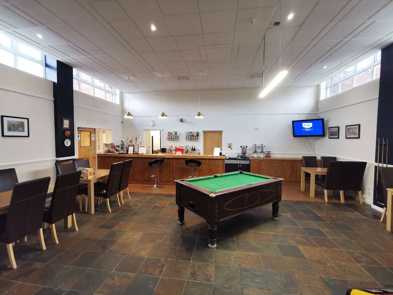 Goosepool Hotel