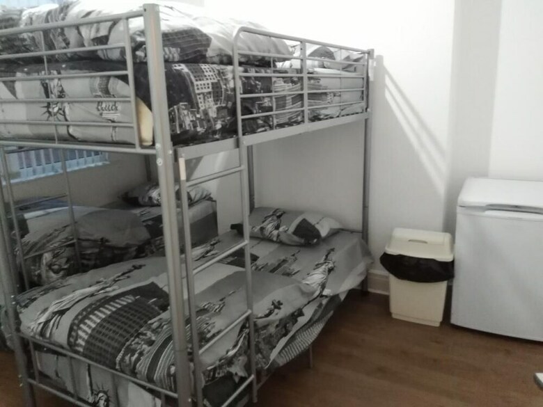 Hostal Cambrington International Hostel