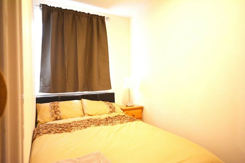 London Luxury 7 Bedroom Holiday Let