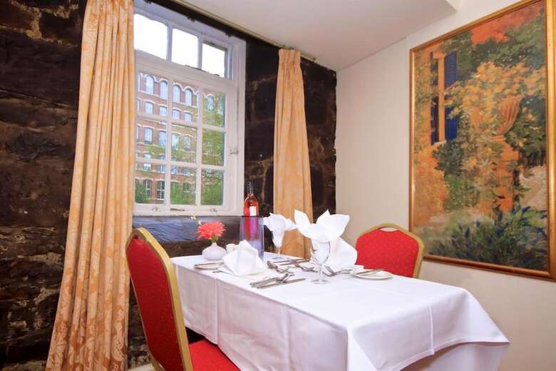 Milton Watermill Hotel