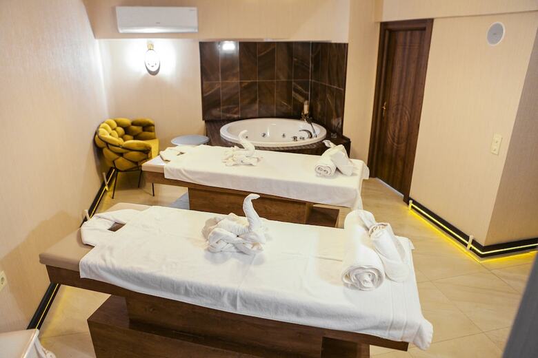 The Life Hotel & Spa