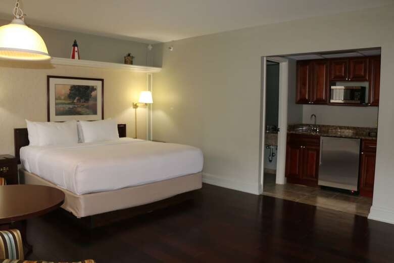The Grand Summit Hotel
