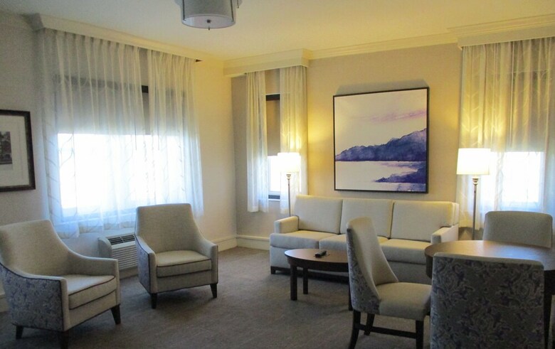 The Grand Summit Hotel