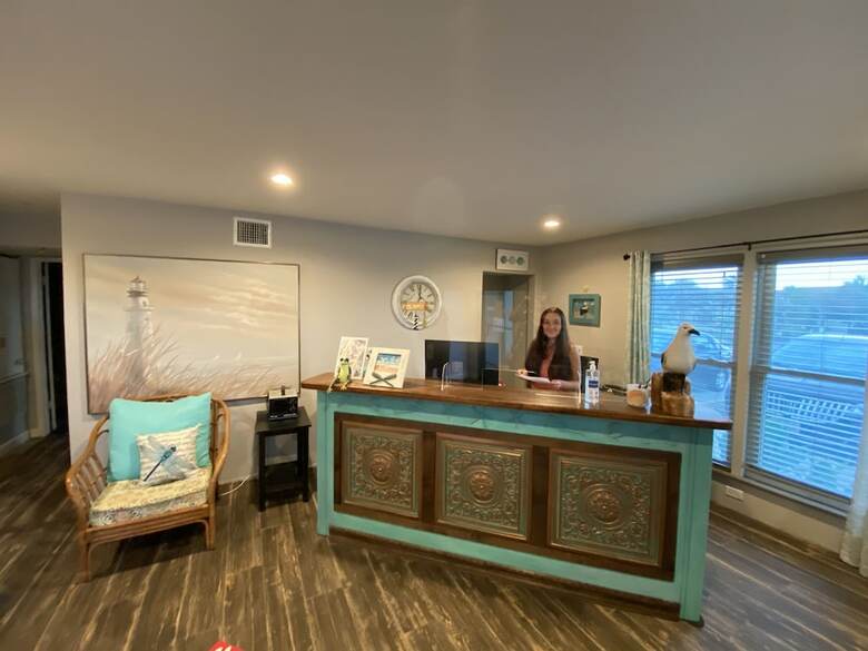 Aparthotel Executive Keys Condominiums On The Beach