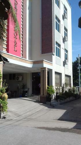 Golden Dream Hotel