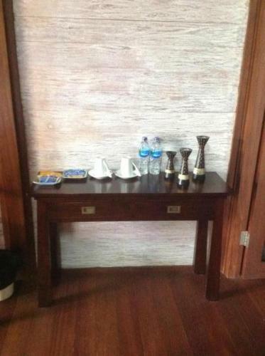 Caz Bar Seaside Villa