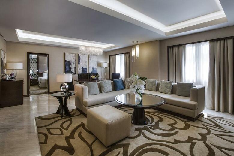Hotel Crowne Plaza Dubai Deira
