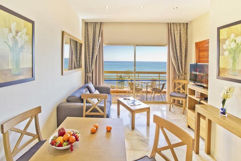 Sunset Beach Club Hotel Apartments