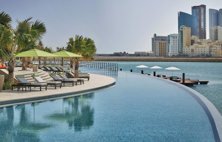 Four Seasons Hotel Bahrain Bay