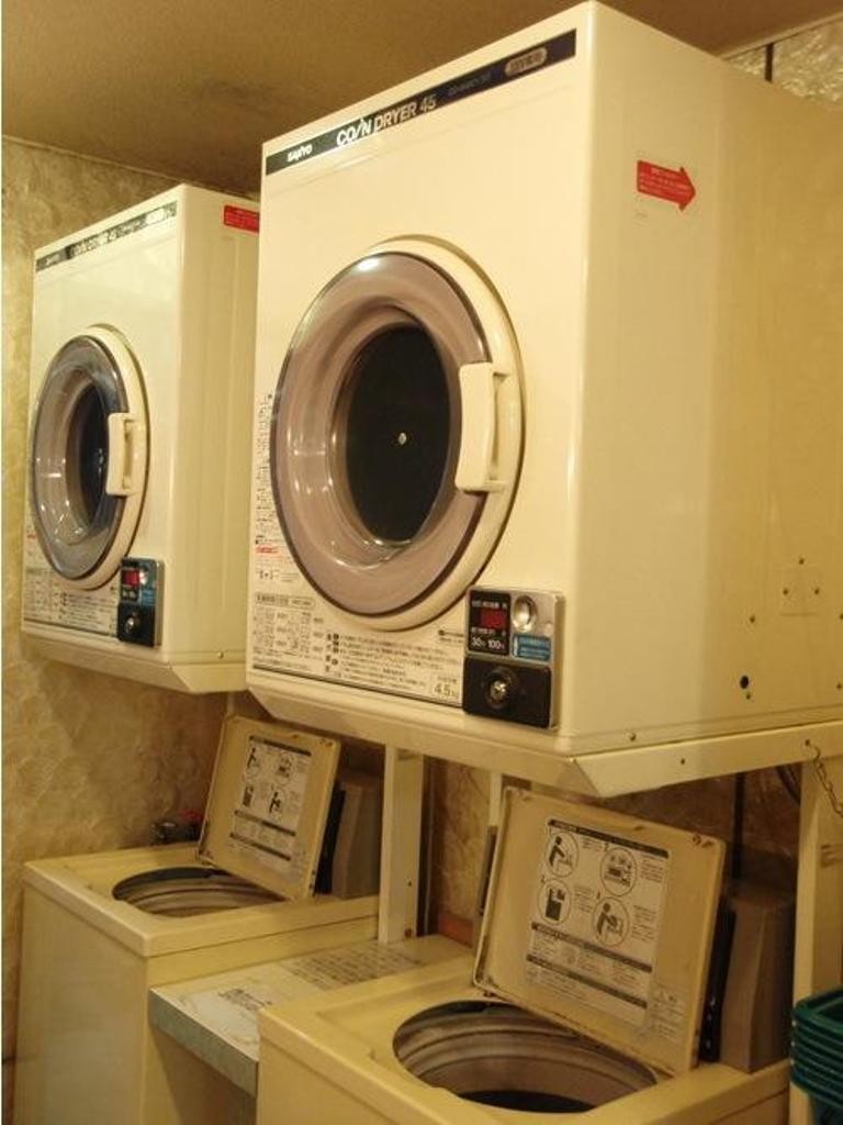 Capsule And Sauna Rosco