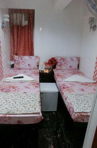 Hostal Marrigold Hostel