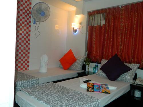 Hostal New London Hostel