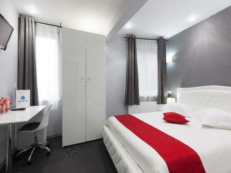Hotel Phenix