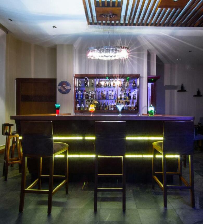 Howard Johnson Hotel Loja