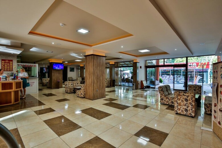 Hotel Kamchia Park