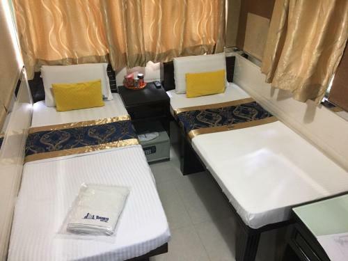 Hostal Kamal Deluxe