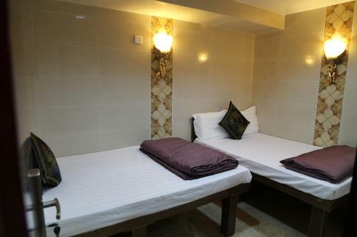 Hostal Russian Hostel
