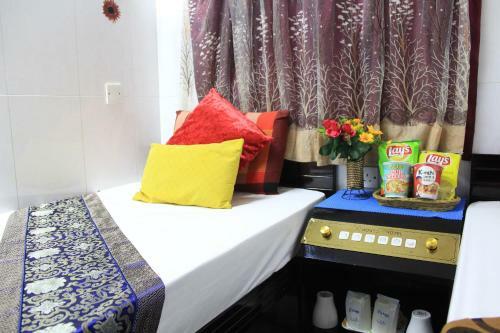 Hostal Kamal Traveller Hostel