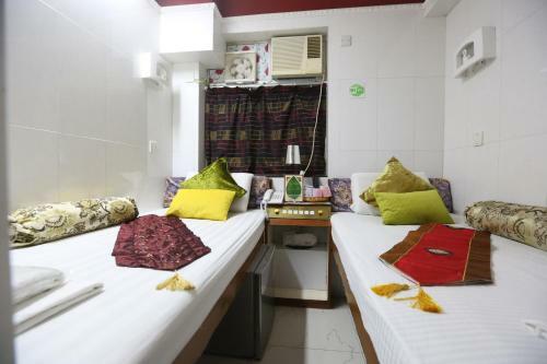 Hostal Kamal Traveller Hostel