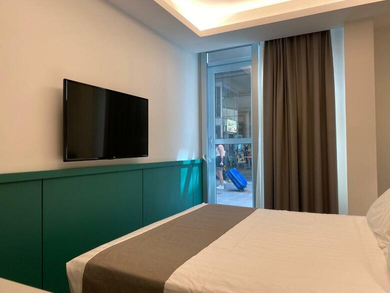 Smart Hotel - Naples Harbour