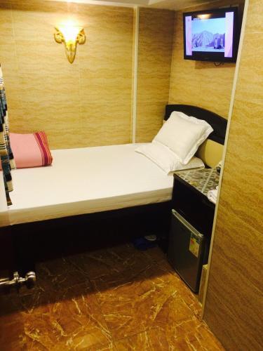 Hostal Sleep In Hotel